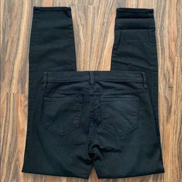 🌻HP🌻NWOT J.Crew Toothpick distressed jeans, 26 - Picture 5 of 13